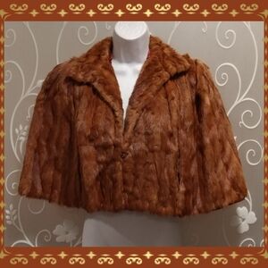 VINTAGE WOMENS MINK FUR CAPE SHAWL